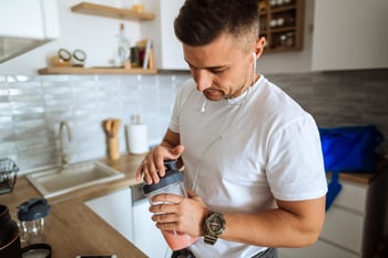 Trend Alert: Whey Protein vs Plant-Based Protein Powders