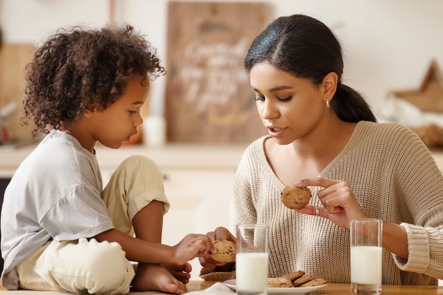mom-and-child-enjoy-milk-and-cookies