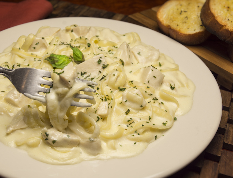 How_to_Reduce_Heavy_Cream_in_Alfredo_Sauce
